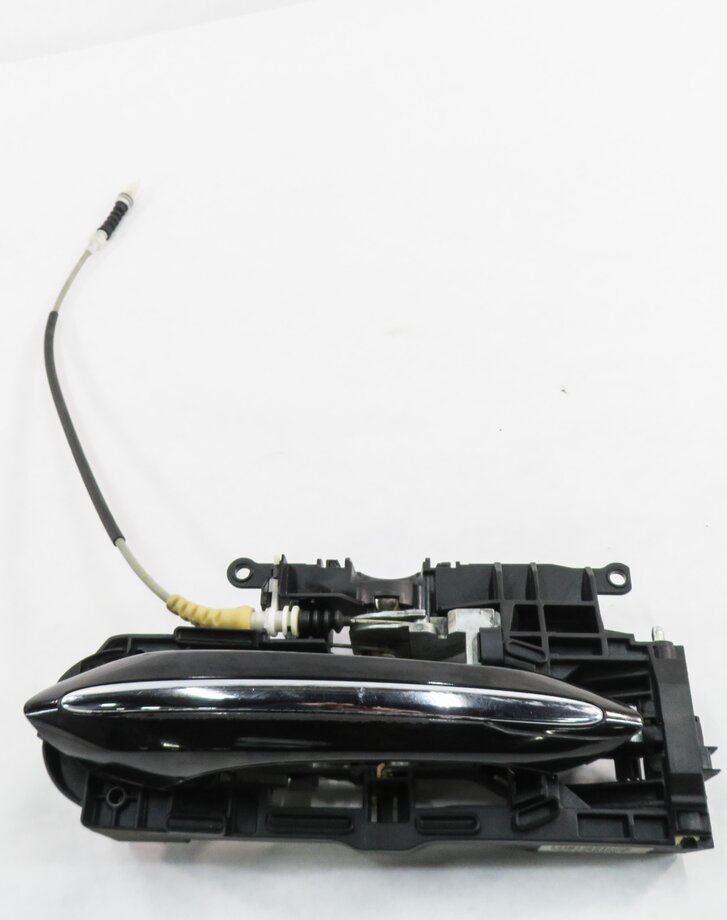 Thumbnail 2: 2011-2016 BMW 528i 535i 550i M5 (F10) LEFT REAR DOOR HANDLE w/ LIGHT (BLACK 475)