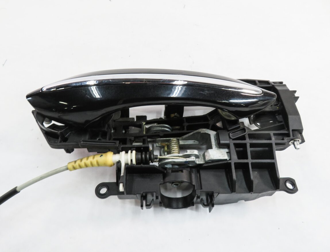 Thumbnail 5: 2011-2016 BMW 528i 535i 550i M5 (F10) RIGHT FRONT DOOR HANDLE w/ LIGHT (BLACK)