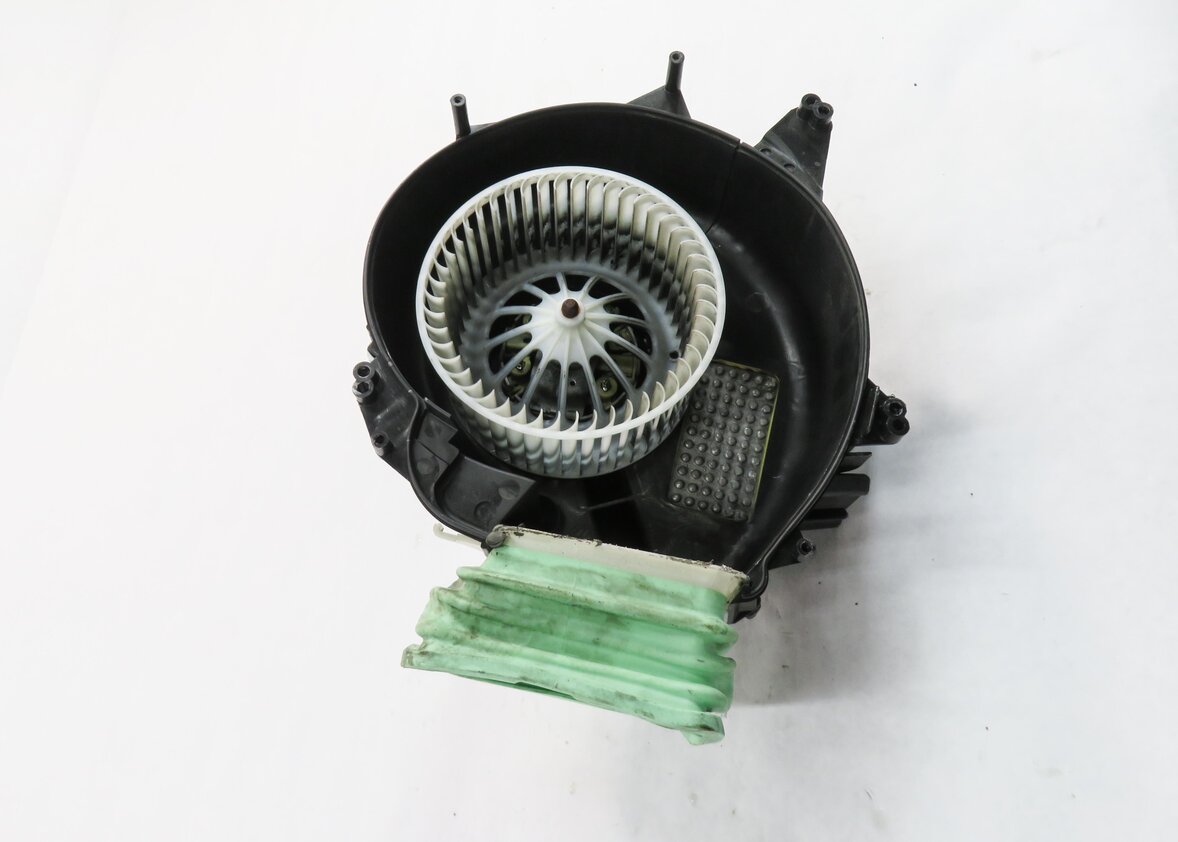 Thumbnail 3: 09-18 BMW 528i 535i 550i 640i M6 740i 750i 760i (F01 F06 F10 F12) BLOWER MOTOR
