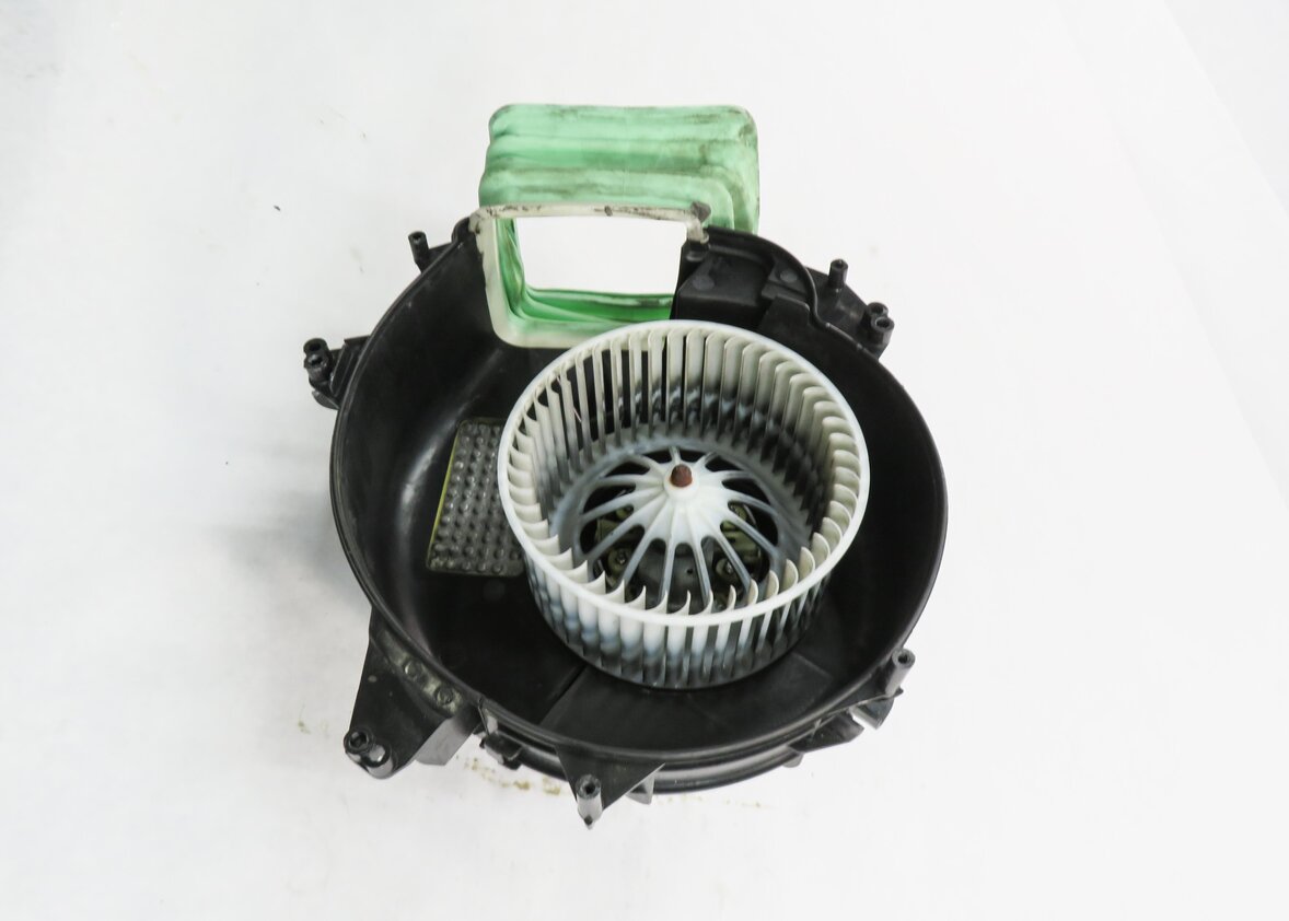 Thumbnail 4: 09-18 BMW 528i 535i 550i 640i M6 740i 750i 760i (F01 F06 F10 F12) BLOWER MOTOR