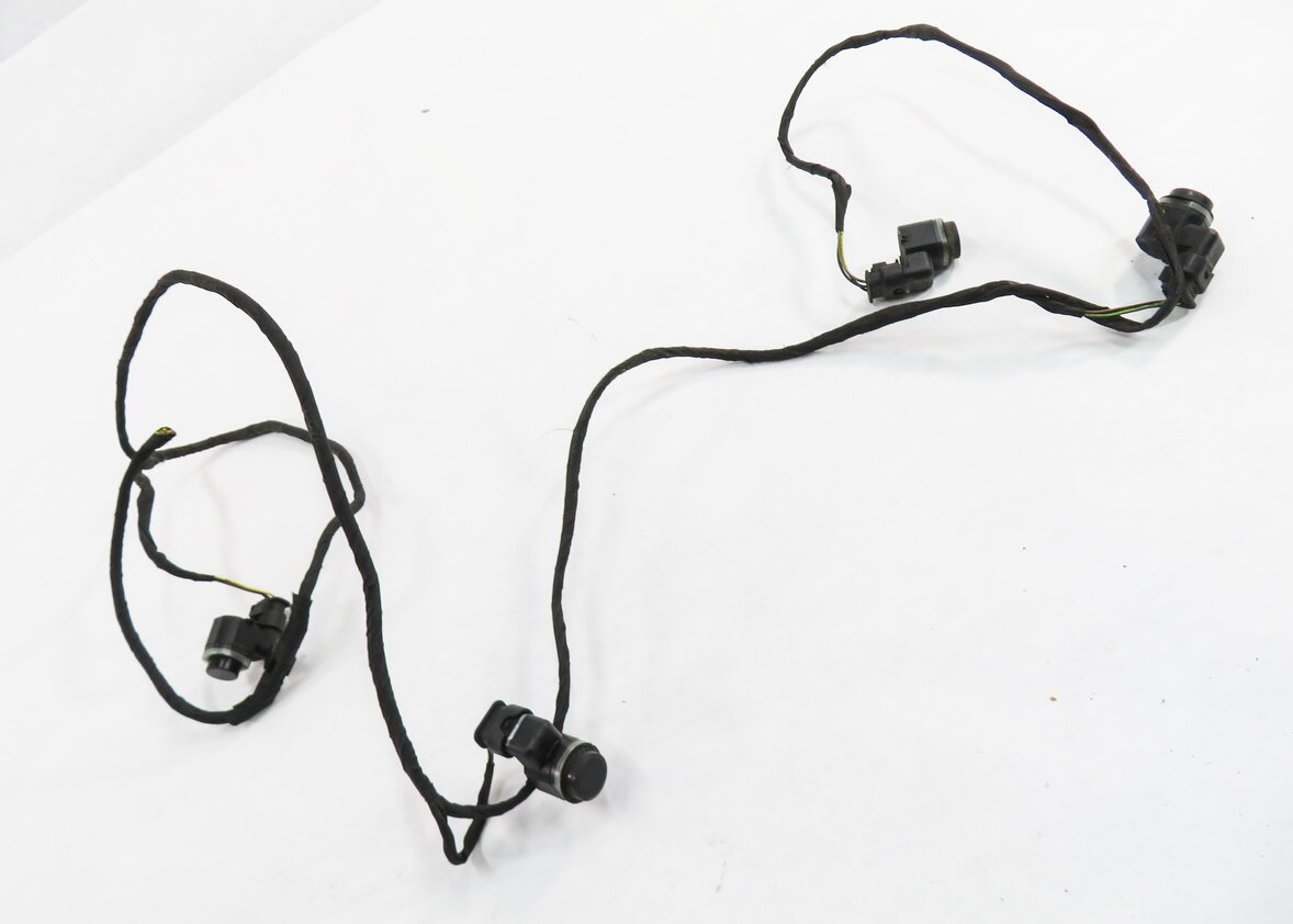 2011 BMW 535i (F10) REAR PDC PARK DISTANCE SENSOR SET w/ HARNESS (BLACK 475)