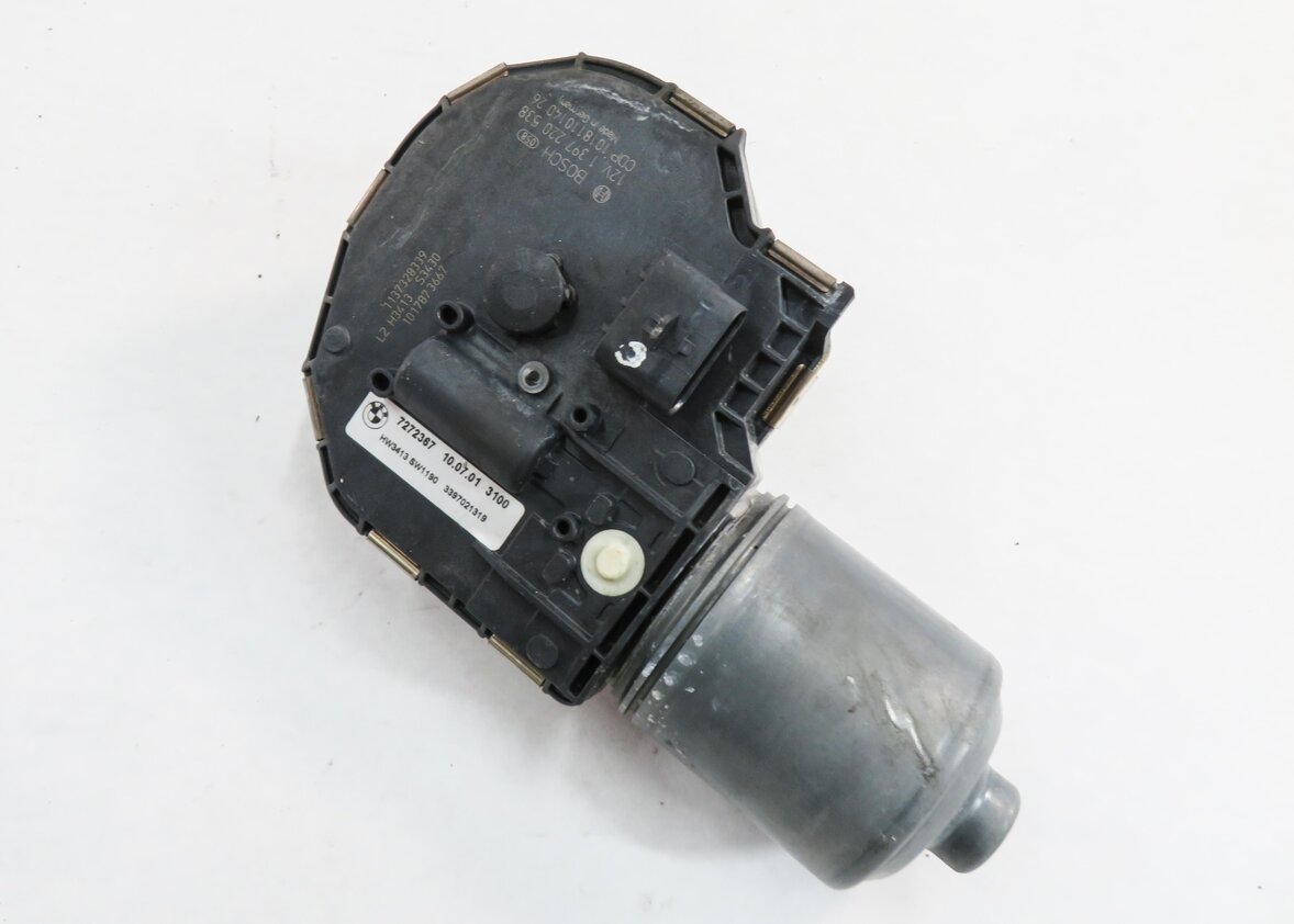 Thumbnail 1: 2010-2016 BMW M5 528i 535i 550i 740i 750i 760i (F01 F10) WINDSHIELD WIPER MOTOR