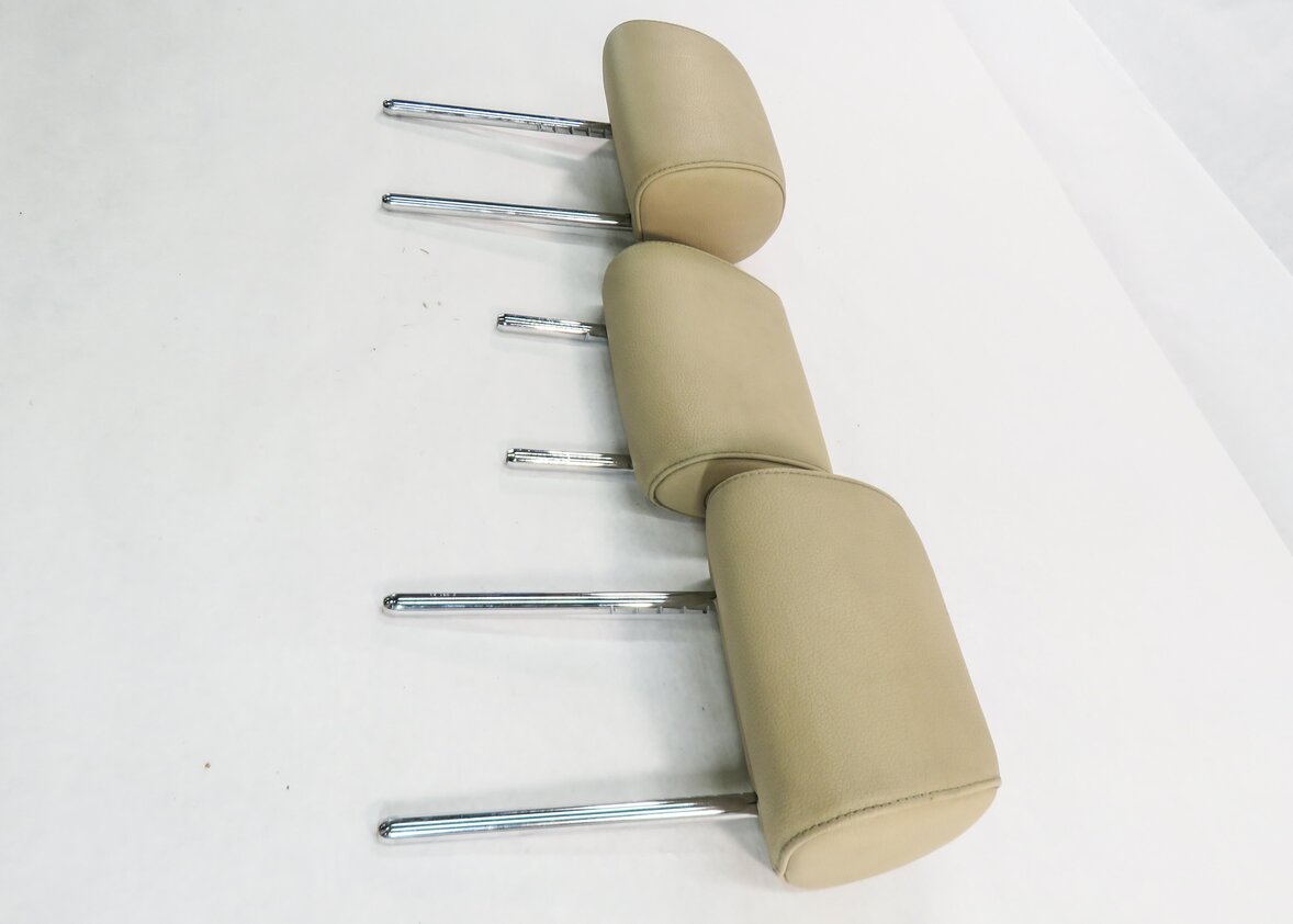 Thumbnail 3: 2011 BMW 535i (F10) REAR SEAT HEADREST SET-3 (VENICE BEIGE LEATHER LCDF)