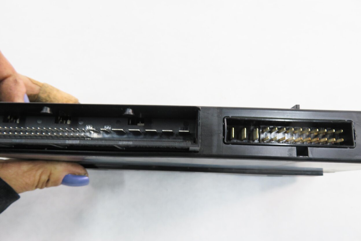 Thumbnail 6: 09-11 BMW 528i 535i 550i 750i 760i (F01 F10) MAIN PRIMARY BODY CONTROL MODULE