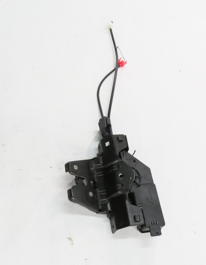 Thumbnail 3: 2004 BMW Z4 (E85) REAR TRUNK LOCK LATCH ACTUATOR