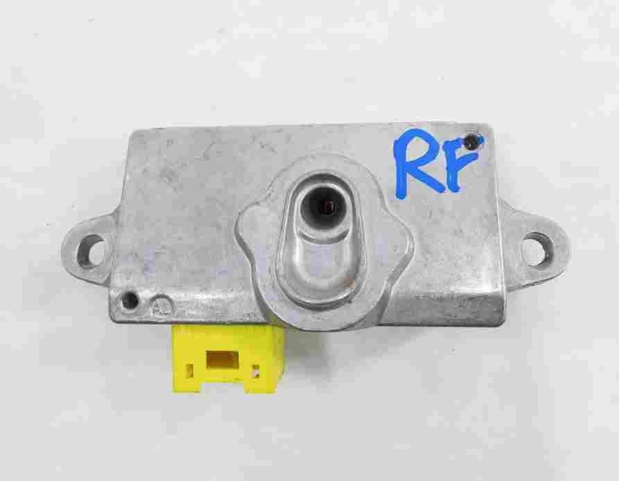 Thumbnail 6: 2004 BMW Z4 CONVERTIBLE (E85) FRONT RIGHT PASSENGER DOOR SRS CONTROL MODULE