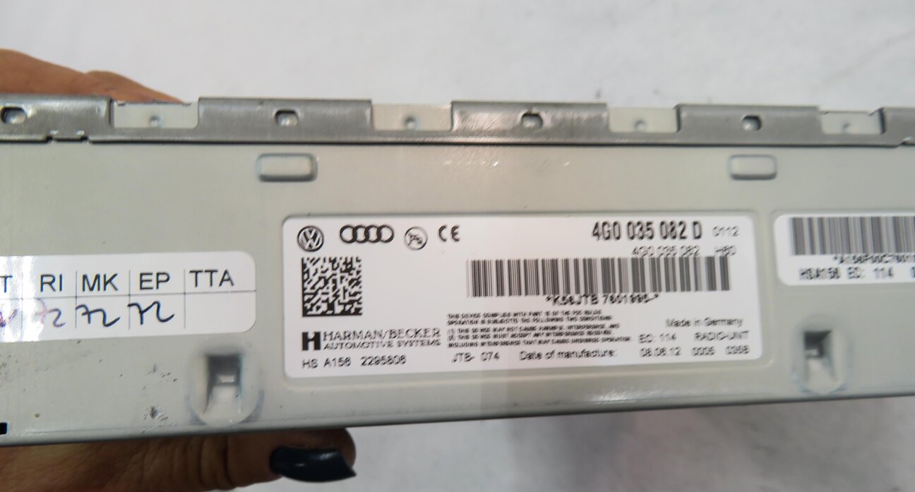 Thumbnail 7: 2012-2017 VW TOUAREG / AUDI A4 S4 A5 S5 A6 S6 Q7 - AM/FM RADIO STEREO RECEIVER