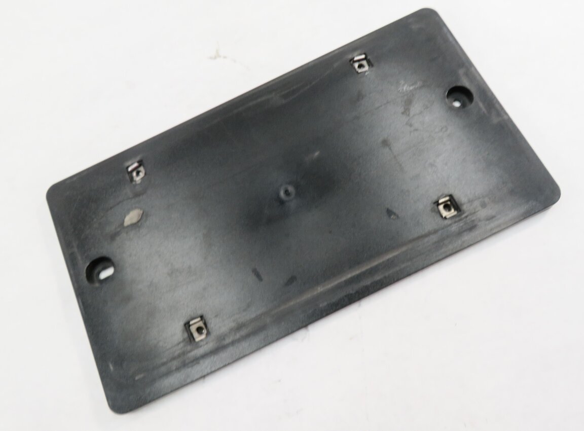 2013 AUDI S5 (B8 8T) REAR LICENSE PLATE BASE MOUNT RETAINER BRACKET