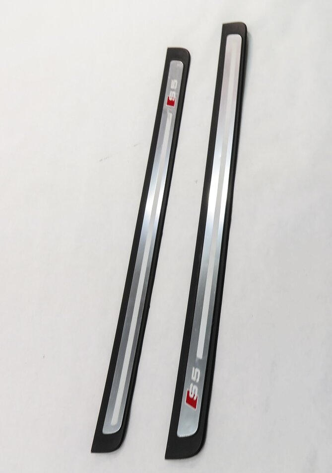 Thumbnail 3: 2013 AUDI S5 (B8 8T) LEFT & RIGHT DOOR SILL SCUFF PANEL TRIM SET-2