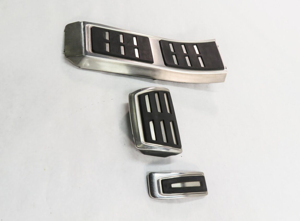 Thumbnail 4: 2013 AUDI S5 (B8 8T) GAS BRAKE REST PEDAL TRIM SET-3