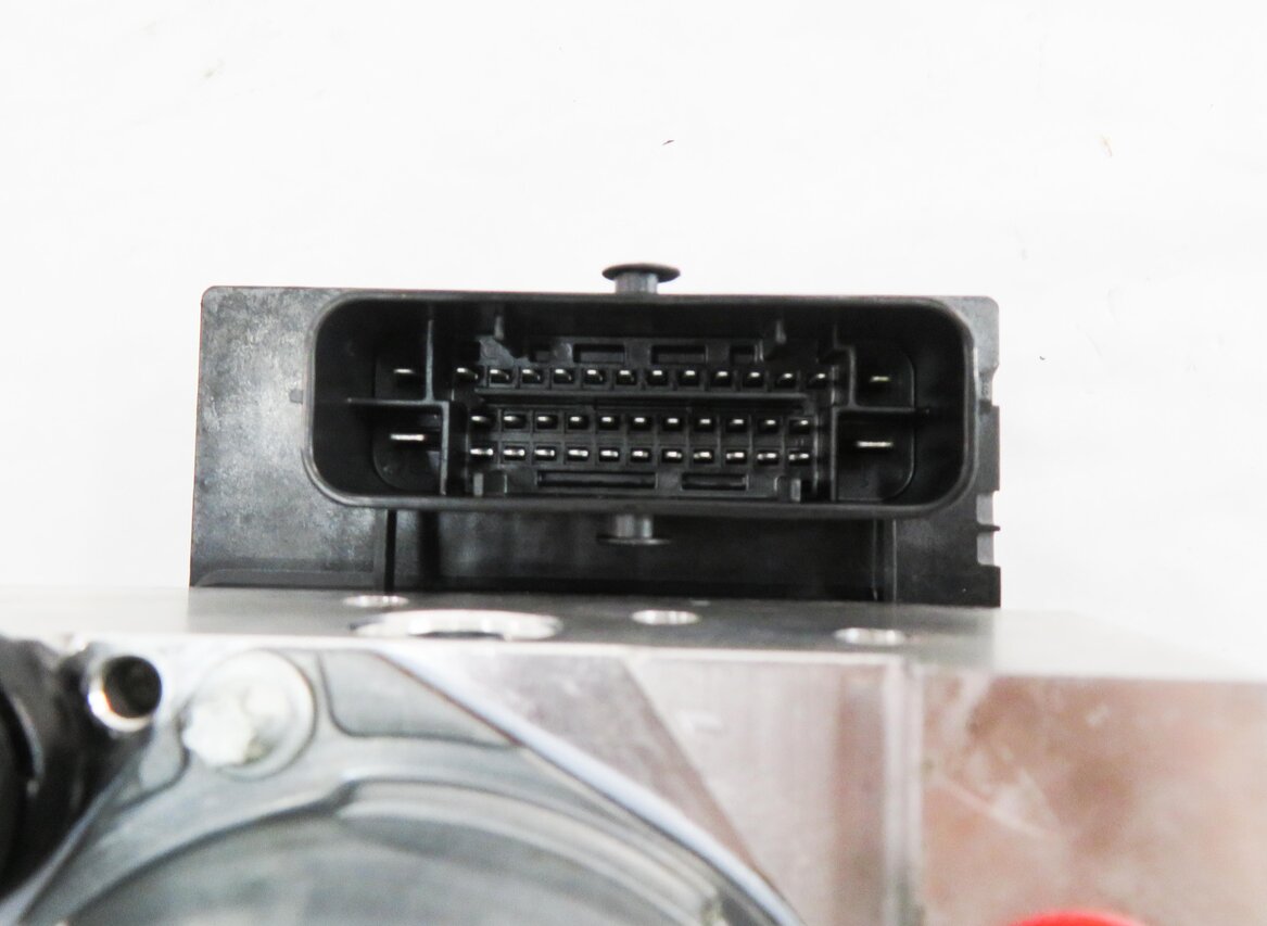 Thumbnail 8: 2010-2012 LAND ROVER LR4 RANGE ROVER SPORT (L320 L322) ABS BRAKE PUMP w/ MODULE