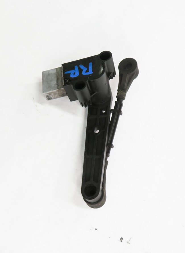 Thumbnail 3: 2010 RANGE ROVER SPORT (L320) RIGHT REAR SUSPENSION HEIGHT LEVEL SENSOR