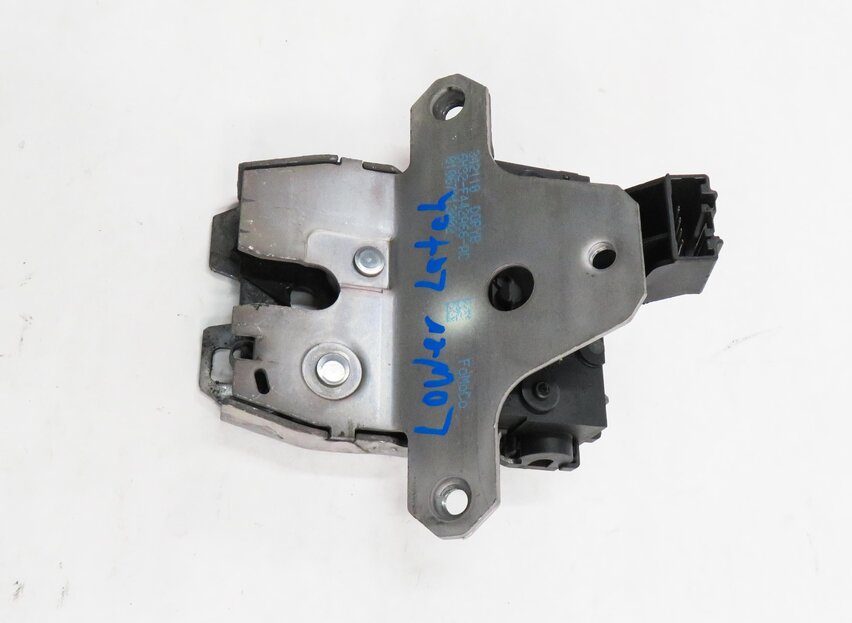 Thumbnail 4: 2010 RANGE ROVER SPORT (L320) REAR TRUNK LOCK LATCH ACTUATOR