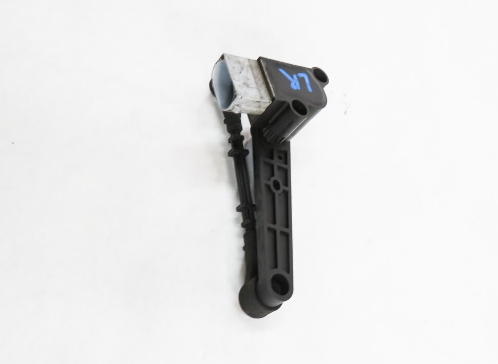 Thumbnail 4: 2010 RANGE ROVER SPORT (L320) LEFT DRIVER REAR SUSPENSION HEIGHT LEVEL SENSOR