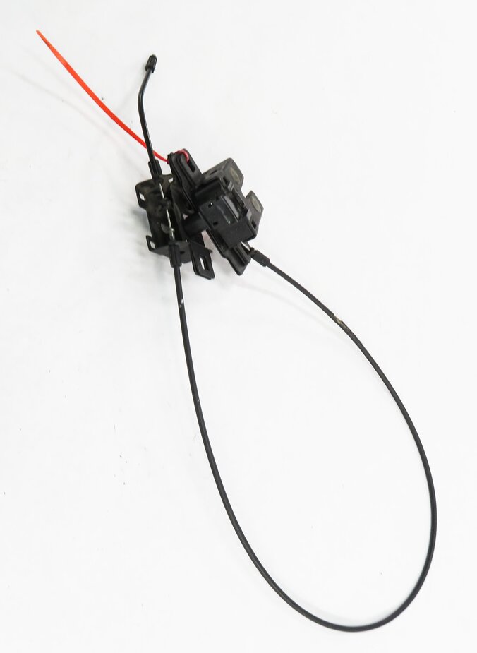 Thumbnail 4: 2010 RANGE ROVER SPORT (L320) FRONT LEFT & RIGHT LOWER HOOD LOCK LATCH SET-2