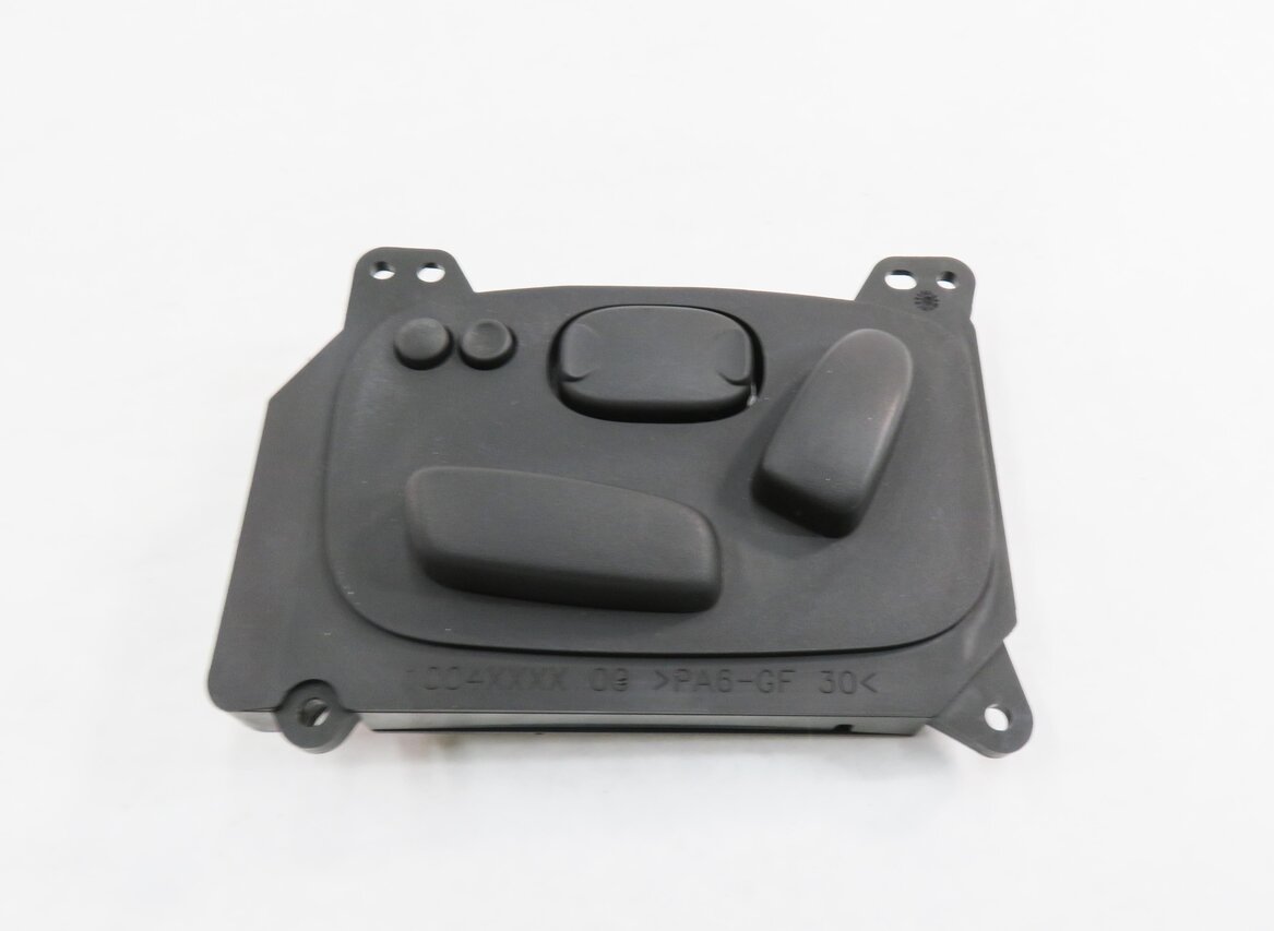 Thumbnail 2: 2010 RANGE ROVER SPORT (L320) LEFT FRONT DRIVER SEAT ADJUSTMENT SWITCH BUTTON