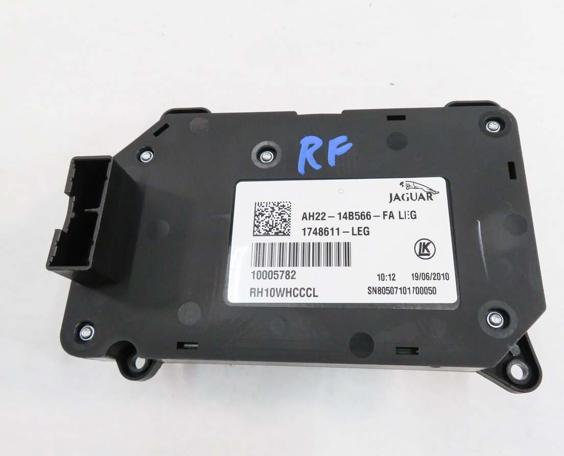 Thumbnail 6: 2010 RANGE ROVER SPORT (L320) RIGHT FRONT PASSENGER SEAT ADJUSTMENT SWITCH