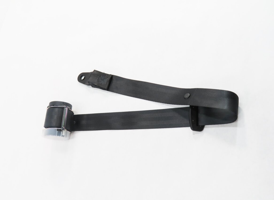 Thumbnail 4: 2010 RANGE ROVER SPORT (L320) REAR 2nd ROW - CENTER SEATBELT RETRACTOR (BLACK)