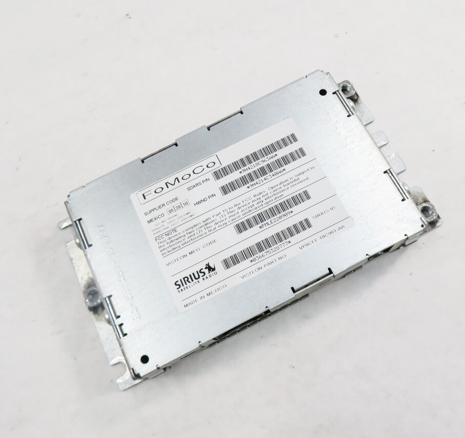 2007-2012 LR3 - RANGE ROVER SPORT (L320) SIRIUS SATELLITE RADIO RECEIVER MODULE