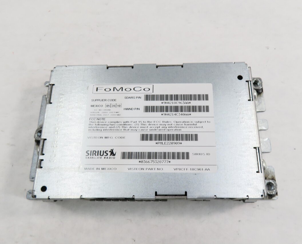 Thumbnail 2: 2007-2012 LR3 - RANGE ROVER SPORT (L320) SIRIUS SATELLITE RADIO RECEIVER MODULE