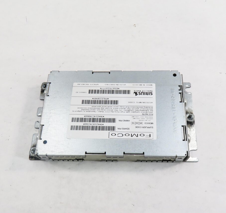 Thumbnail 5: 2007-2012 LR3 - RANGE ROVER SPORT (L320) SIRIUS SATELLITE RADIO RECEIVER MODULE