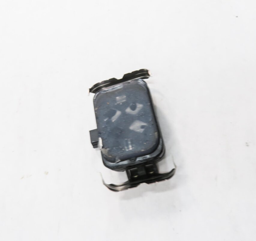 Thumbnail 3: 2010-2016 LR2 LR4 RANGE ROVER SPORT (L320 L322) WINDSHIELD WIPER RAIN SENSOR