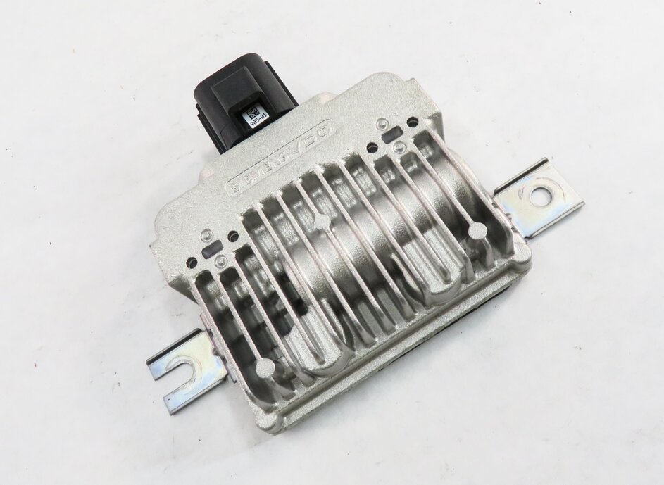 2010-2015 LR2 LR4 EVOQUE RANGE ROVER SPORT (L320 L538) FUEL PUMP CONTROL MODULE