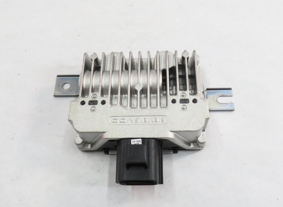 Thumbnail 5: 2010-2015 LR2 LR4 EVOQUE RANGE ROVER SPORT (L320 L538) FUEL PUMP CONTROL MODULE