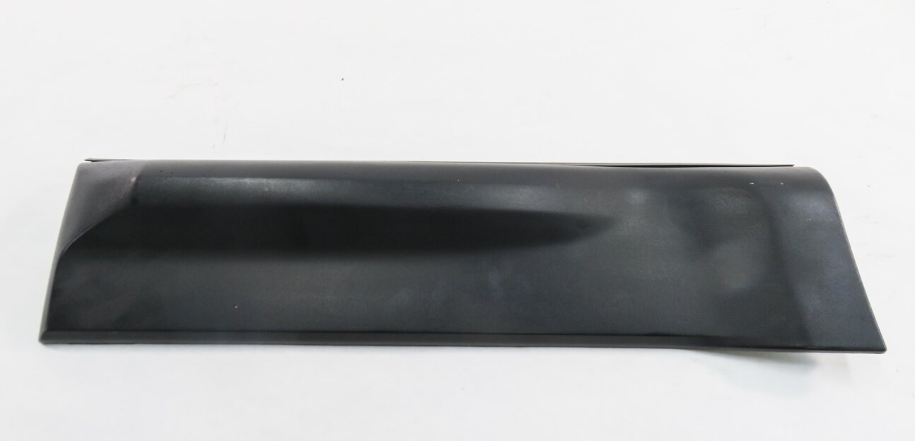Thumbnail 2: 2010 RANGE ROVER SPORT (L320) RIGHT REAR DOOR LOWER MOULDING RUNNER TRIM