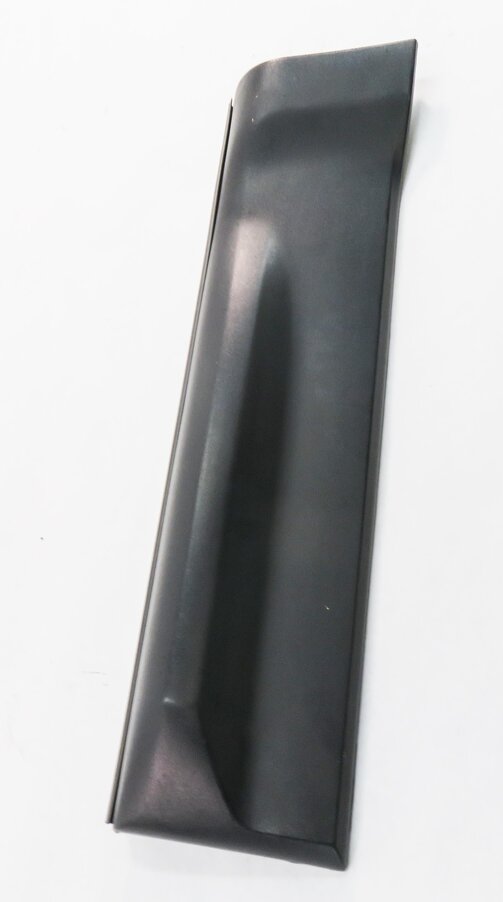 Thumbnail 3: 2010 RANGE ROVER SPORT (L320) RIGHT REAR DOOR LOWER MOULDING RUNNER TRIM