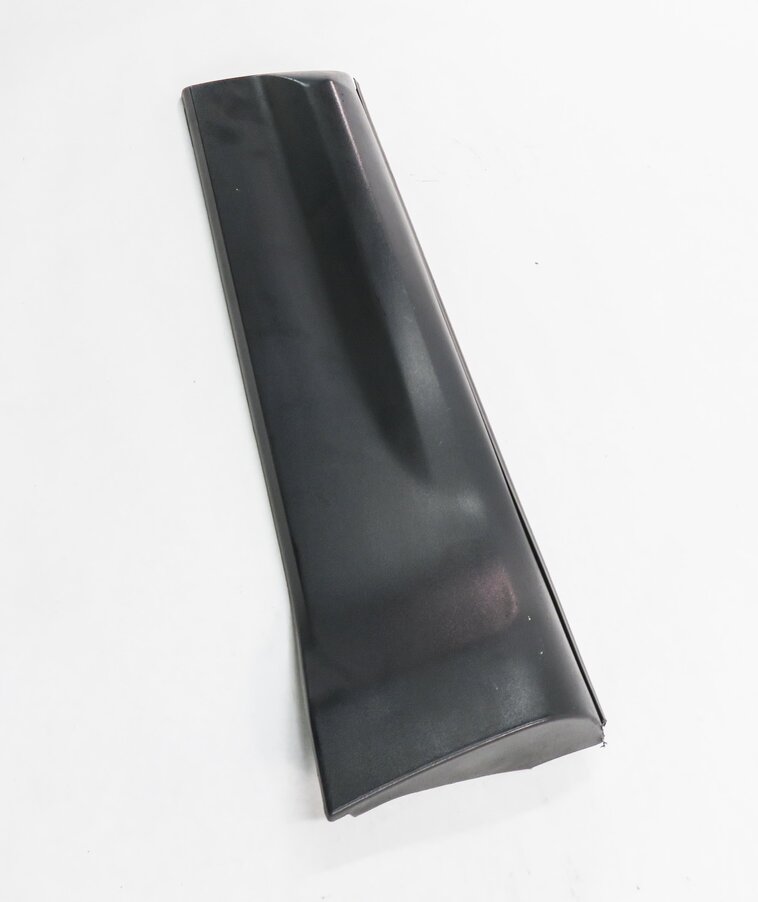 Thumbnail 4: 2010 RANGE ROVER SPORT (L320) RIGHT REAR DOOR LOWER MOULDING RUNNER TRIM