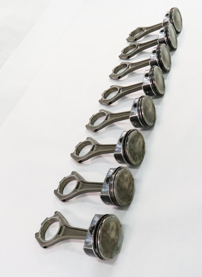 Thumbnail 5: 2010 RANGE ROVER SPORT (L320) 5.0L SUPERCHARGED V8 ENGINE - PISTON w/ ROD SET