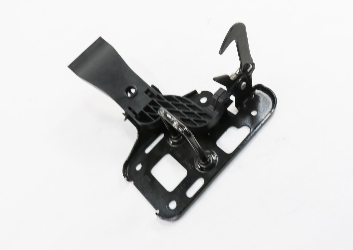 2013 AUDI S5 (B8 8T) FRONT HOOD SAFETY LATCH CATCH HOOK RELEASE LEVER