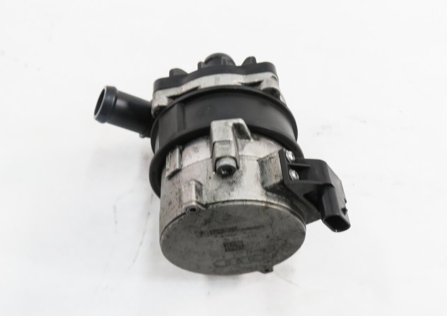 Thumbnail 6: 2013 AUDI S5 (B8 8T) 3.0L CGXC SUPERCHARGED ENGINE - AUX AUXILIARY WATER PUMP