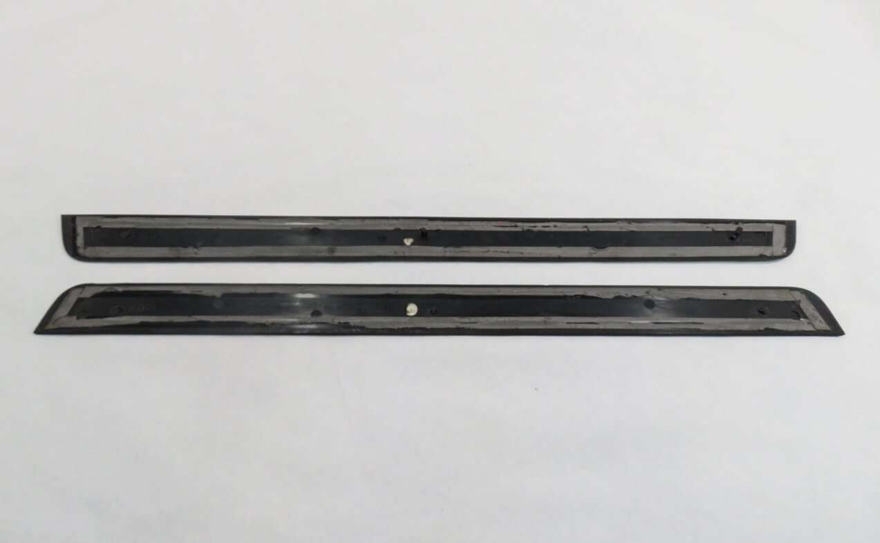 Thumbnail 6: 2013 AUDI S5 (B8 8T) COUPE - FRONT LEFT & RIGHT DOOR SILL TRIM SET