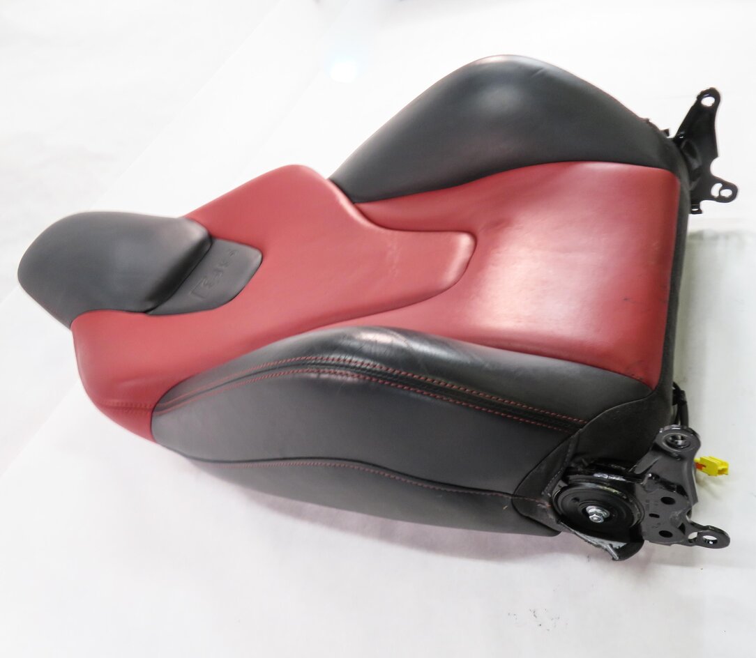 Thumbnail 3: 2013 AUDI S5 (B8 8T) PASSENGER - UPPER TOP HEATED SPORT SEAT CUSHION (BLACK RED)