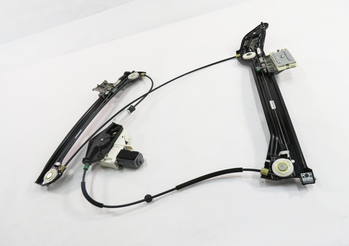 Thumbnail 2: 2013 AUDI S5 (B8 8T) RIGHT FRONT PASSENGER POWER WINDOW REGULATOR w/ MOTOR