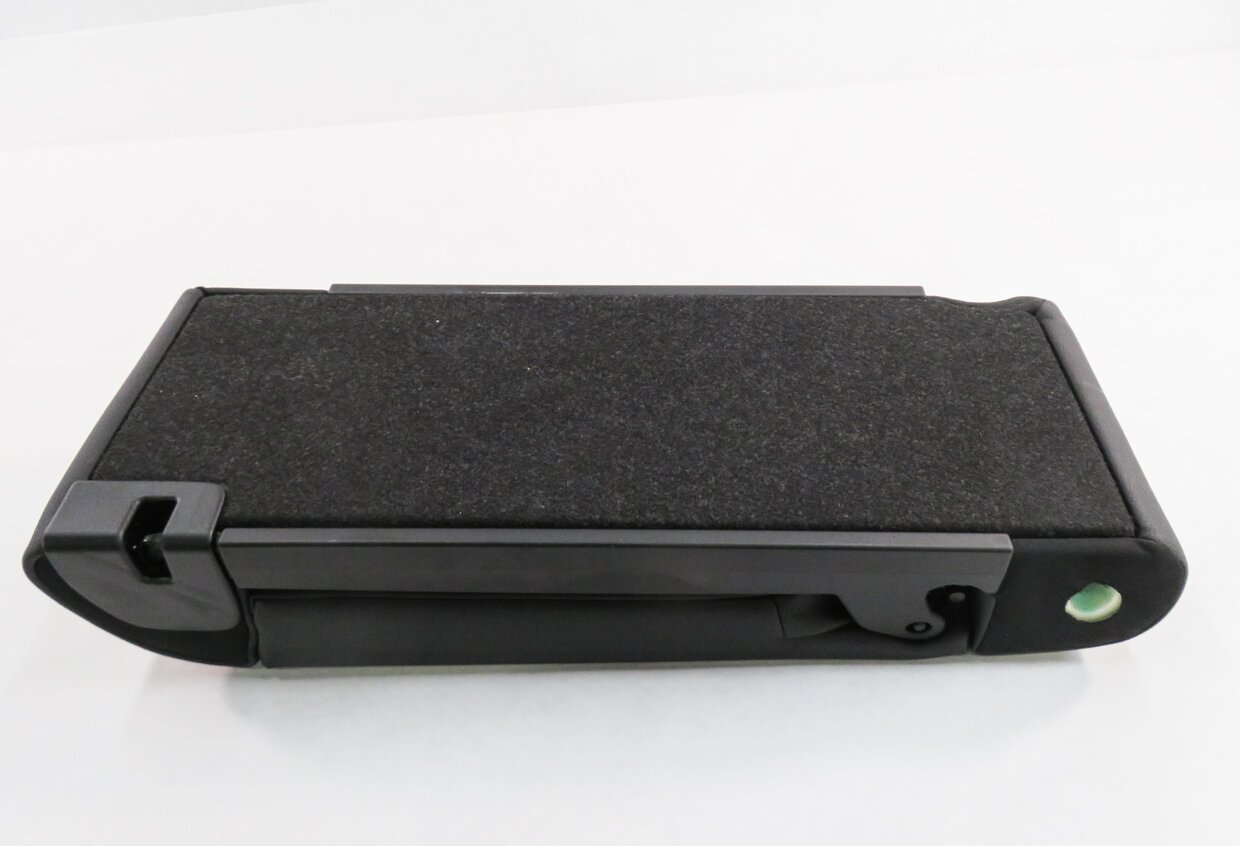 Thumbnail 5: 2015 BMW 328i (F30) REAR SEAT CENTER CONSOLE ARMREST w/ CUP HOLDER (BLACK)