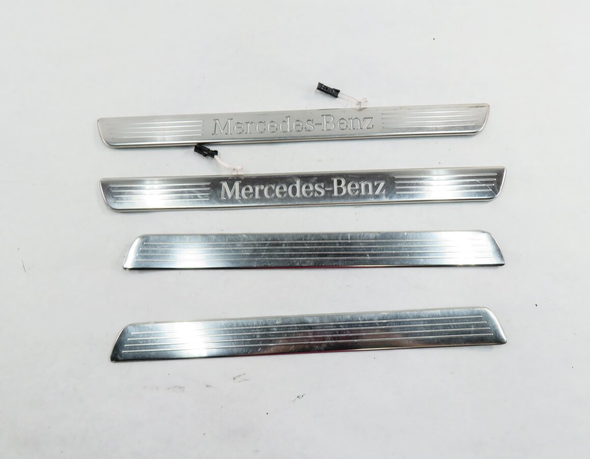 Thumbnail 4: 2013 MERCEDES GL450 (X166) FRONT & REAR LIGHTED DOOR SILL SCUFF PANEL TRIM SET-4