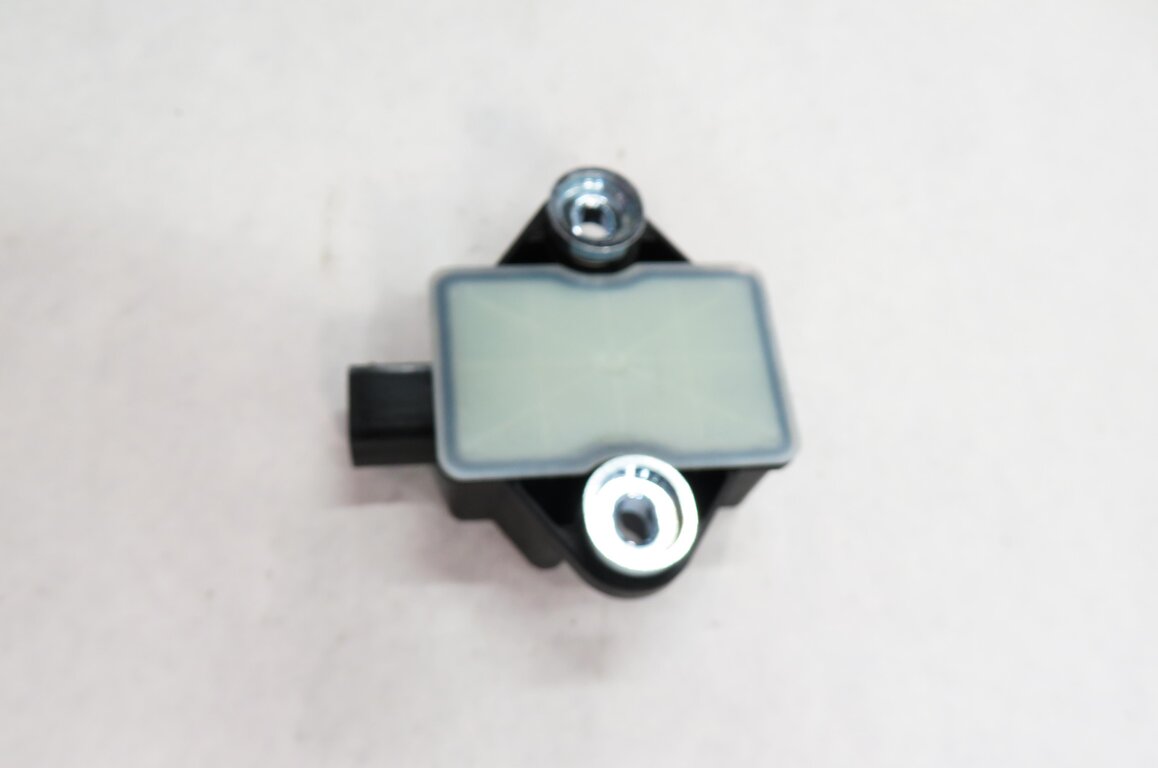 Thumbnail 4: 2013 MERCEDES GL450 (X166) YAW SPEED ACCELERATION TURN RATE STABILITY SENSOR