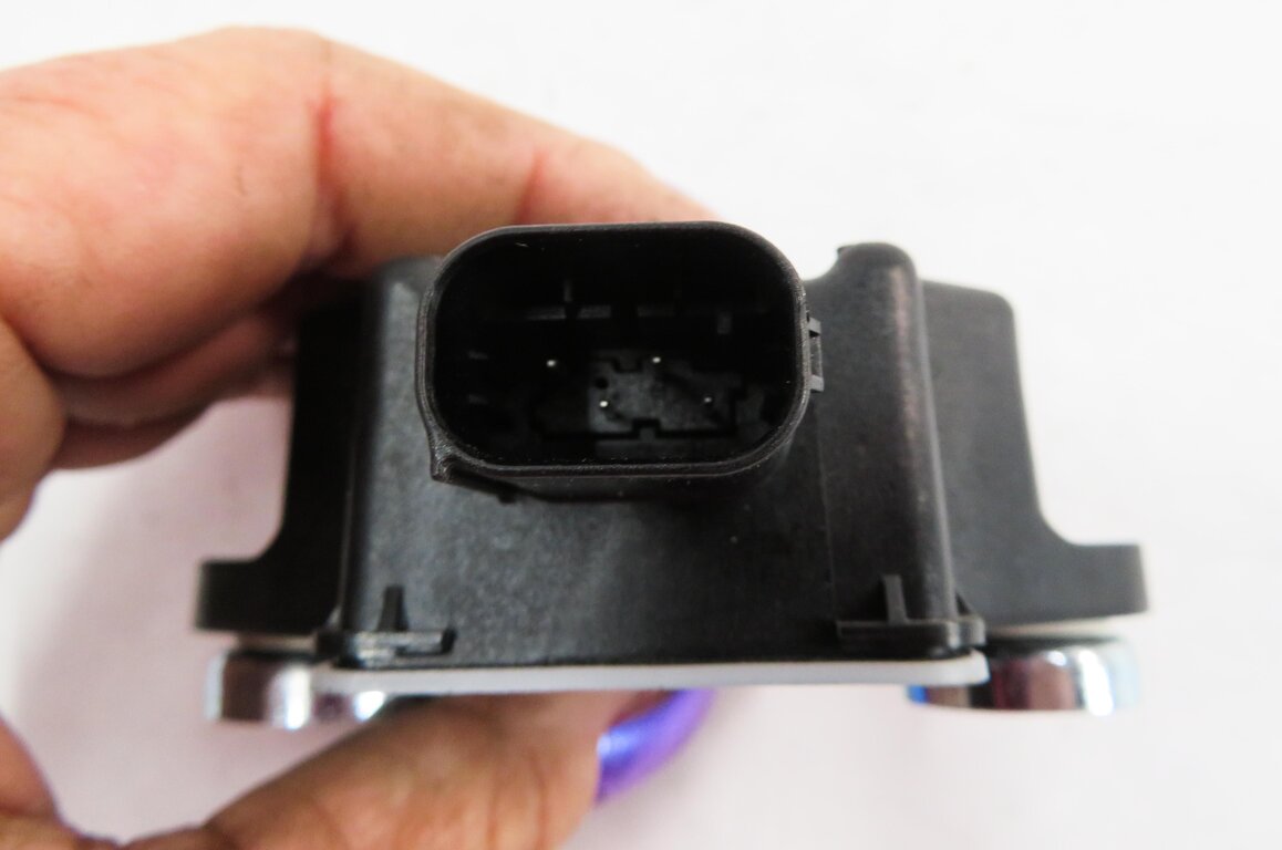 Thumbnail 6: 2013 MERCEDES GL450 (X166) YAW SPEED ACCELERATION TURN RATE STABILITY SENSOR