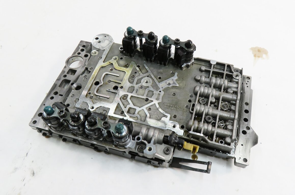 2013 MERCEDES GL450 GL550 ML550 (W166 X166) 722.9 TRANSMISSION VALVE BODY BLOCK