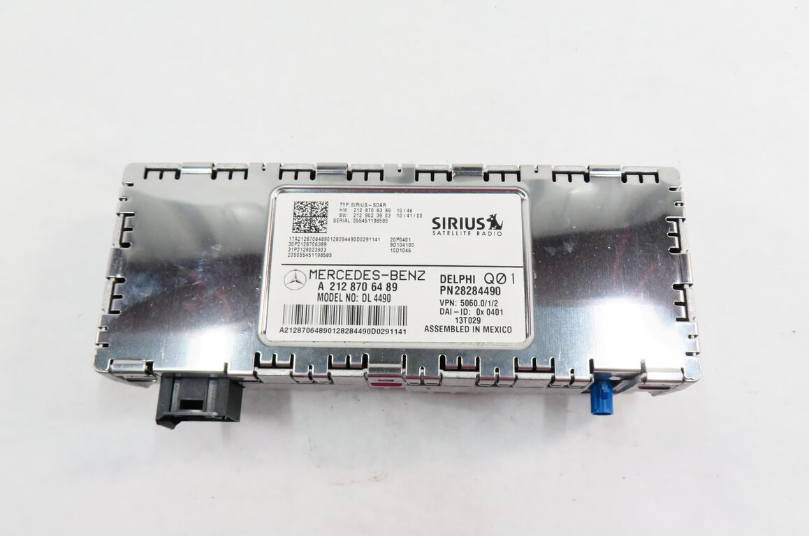 Thumbnail 2: 2013 MERCEDES GL450 (X166) SIRIUS SATELLITE RADIO CONTROL MODULE