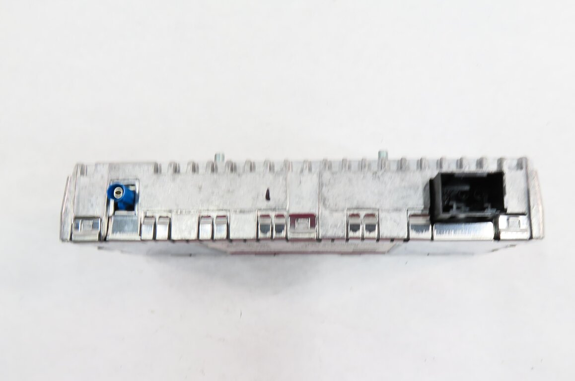 Thumbnail 6: 2013 MERCEDES GL450 (X166) SIRIUS SATELLITE RADIO CONTROL MODULE