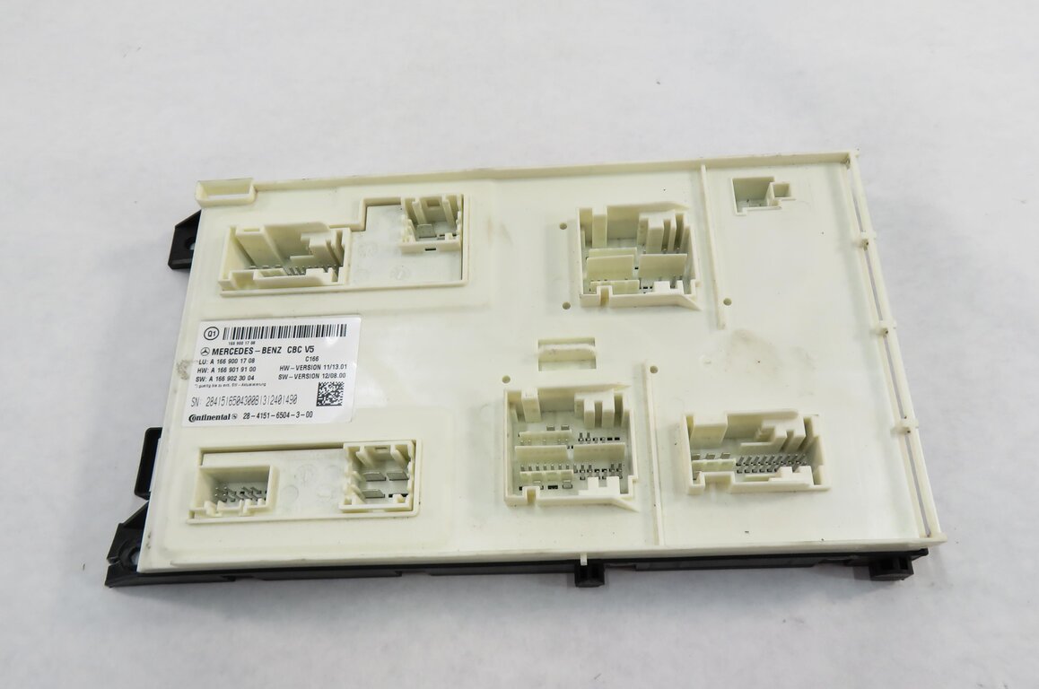 Thumbnail 2: 13 MERCEDES GL350 GL450 GL550 ML350 (W166 X166) FRONT SIGNAL ACQUISITION MODULE