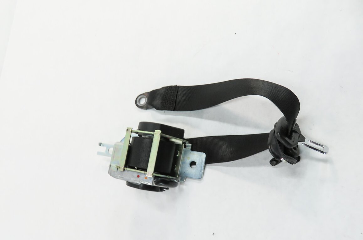 Thumbnail 3: 2013 MERCEDES GL450 (X166) REAR 2nd ROW SEAT - RIGHT SEATBELT RETRACTOR (BLACK)