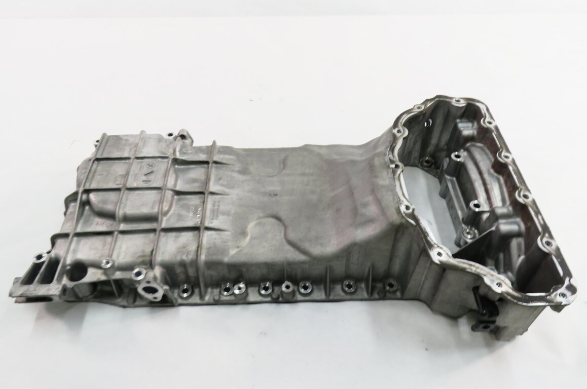 Thumbnail 5: 2012-2020 MERCEDES E550 GL450 GL550 ML550 SL550 CLS550 - 4.6L V8 UPPER OIL PAN
