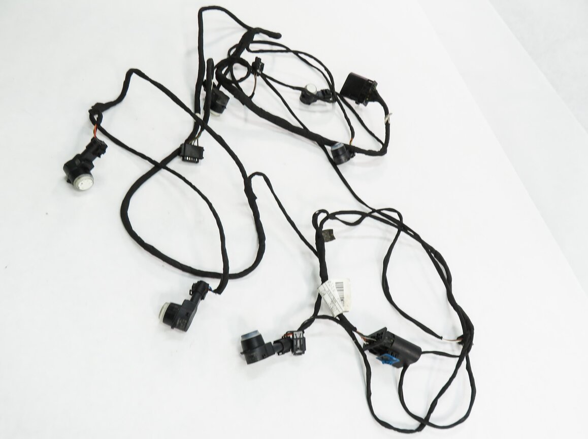 Thumbnail 4: 2013 MERCEDES GL450 (X166) FRONT PDC PARK DISTANCE SENSOR SET w/ HARNESS (WHITE)