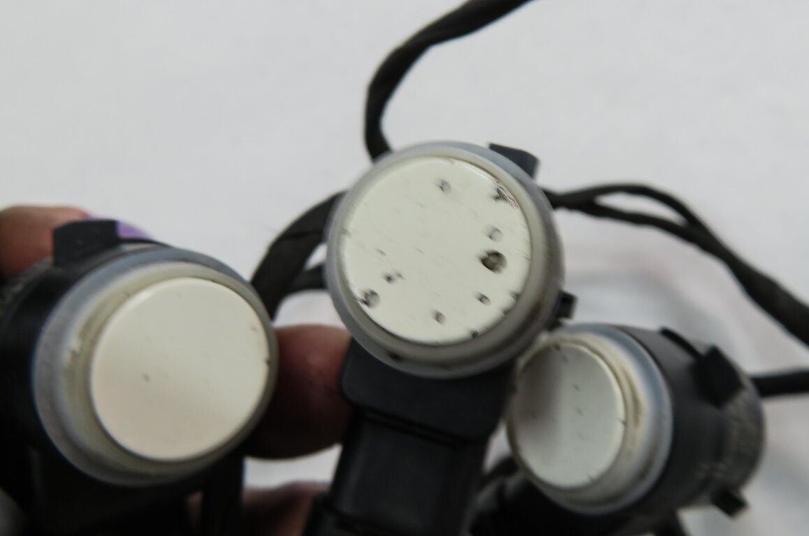 Thumbnail 8: 2013 MERCEDES GL450 (X166) FRONT PDC PARK DISTANCE SENSOR SET w/ HARNESS (WHITE)