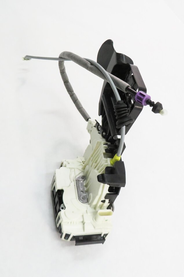 Thumbnail 3: 12-14 MERCEDES GL350 GL450 GL550 ML350 ML550 (W166 X166) LEFT FRONT DOOR LATCH